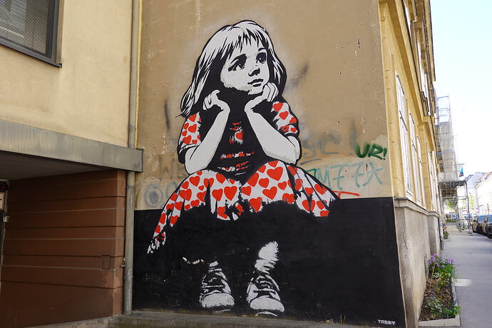 20260424_XIV.Wien_Cumberlandstr.Tabby_Daydreamer